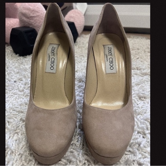 Jimmy Choo suede neutral pumps heels platform 37 US 7 beige tan - Picture 5 of 14